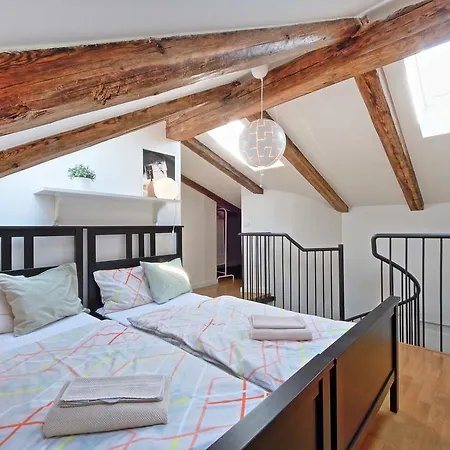 Hollareum Appartement Praag